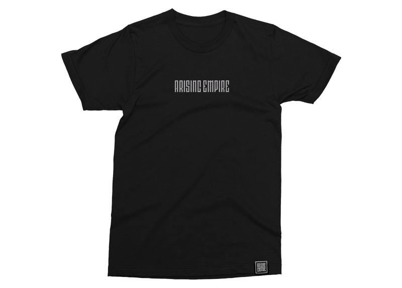 ARISING EMPIRE - Lettering T-Shirt ARISING EMPIRE - Lettering T-Shirt